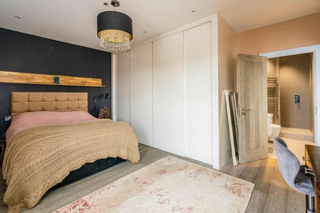 Easystay Bath Road Слау Екстериор снимка