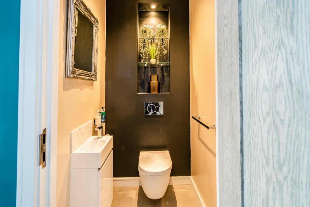 Easystay Bath Road Слау Екстериор снимка